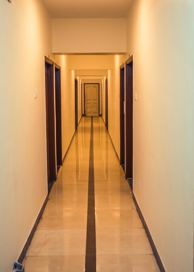 פאנבל Hotel Mahalaxmi מראה חיצוני תמונה