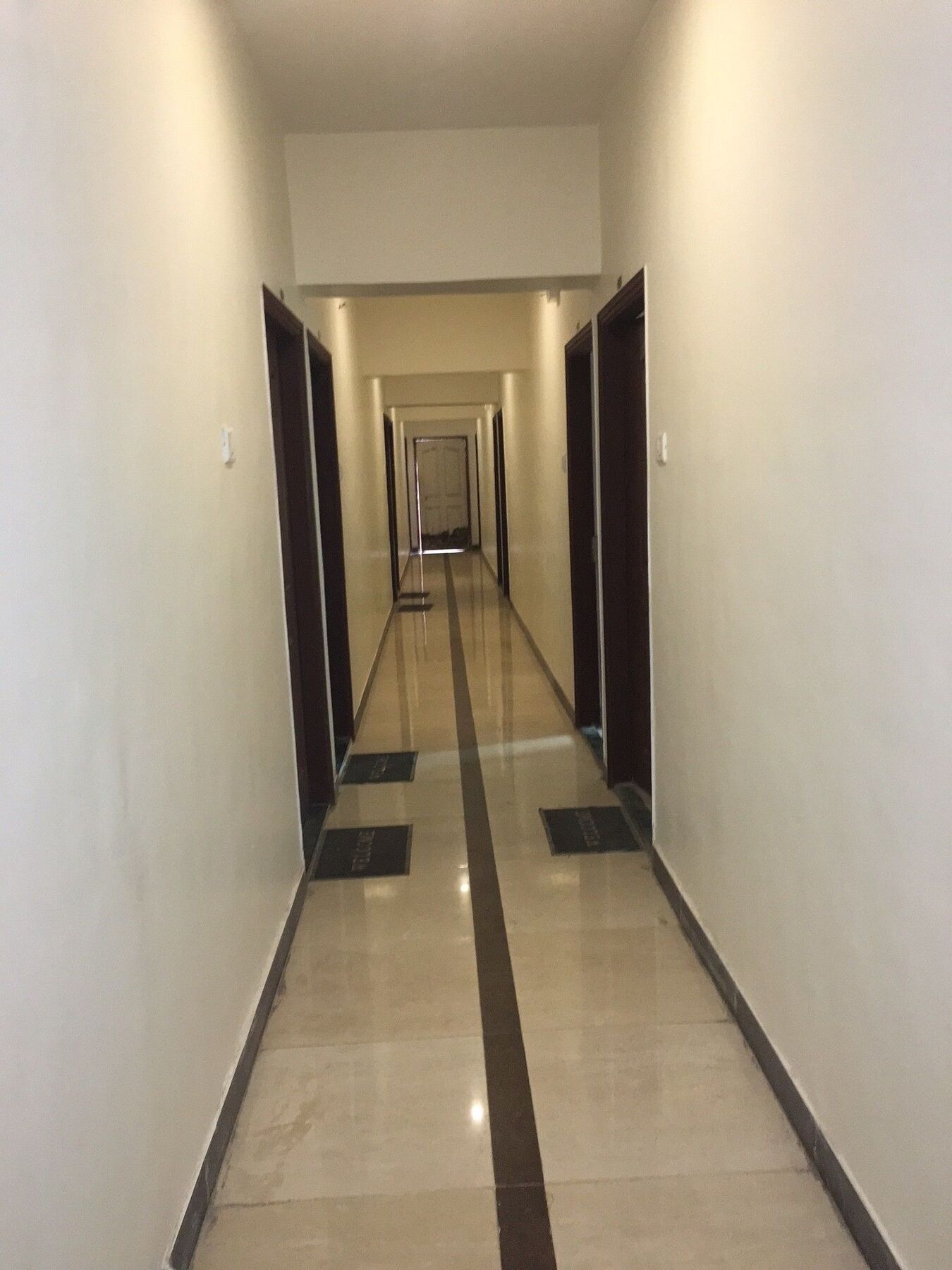 פאנבל Hotel Mahalaxmi מראה חיצוני תמונה